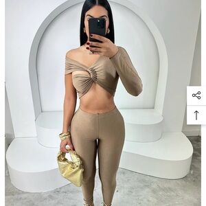 Stylish Tan One-Shoulder Top and Leggings Set